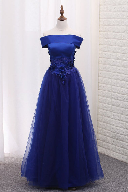 2024 A Line Boat Neck Tulle Prom Dresses With Applique Floor Length