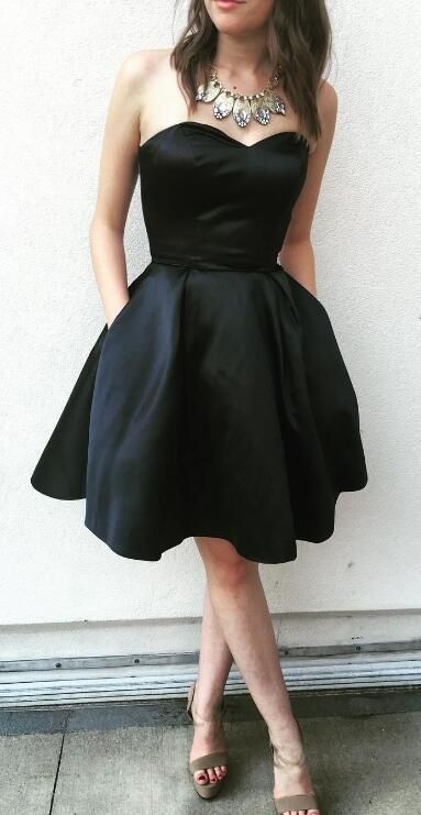 Black Strapless Satin Homecoming Dresses Krystal A Line Sweetheart Pockets Backless Pleated
