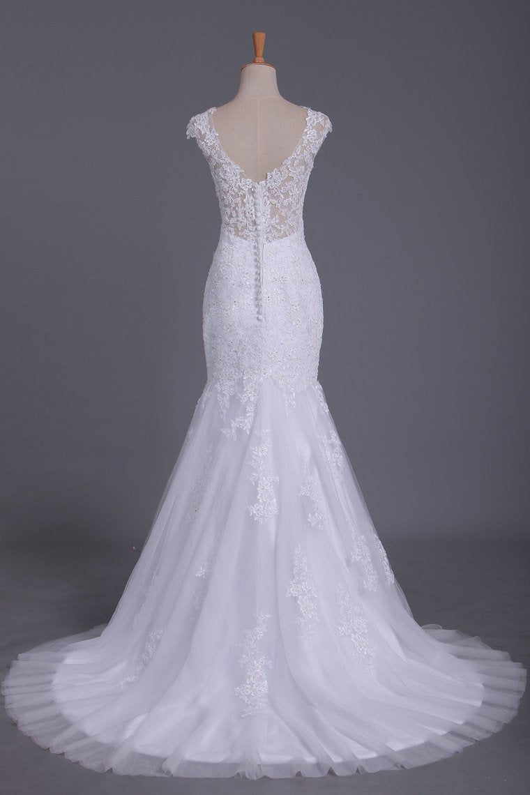 Mermaid Straps Open Back Wedding Dresses With Applique And Beads