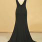 2024 Plus Size Prom Dresses V-Neck Mermaid Court Train Spandex V-Back With Zipper Black
