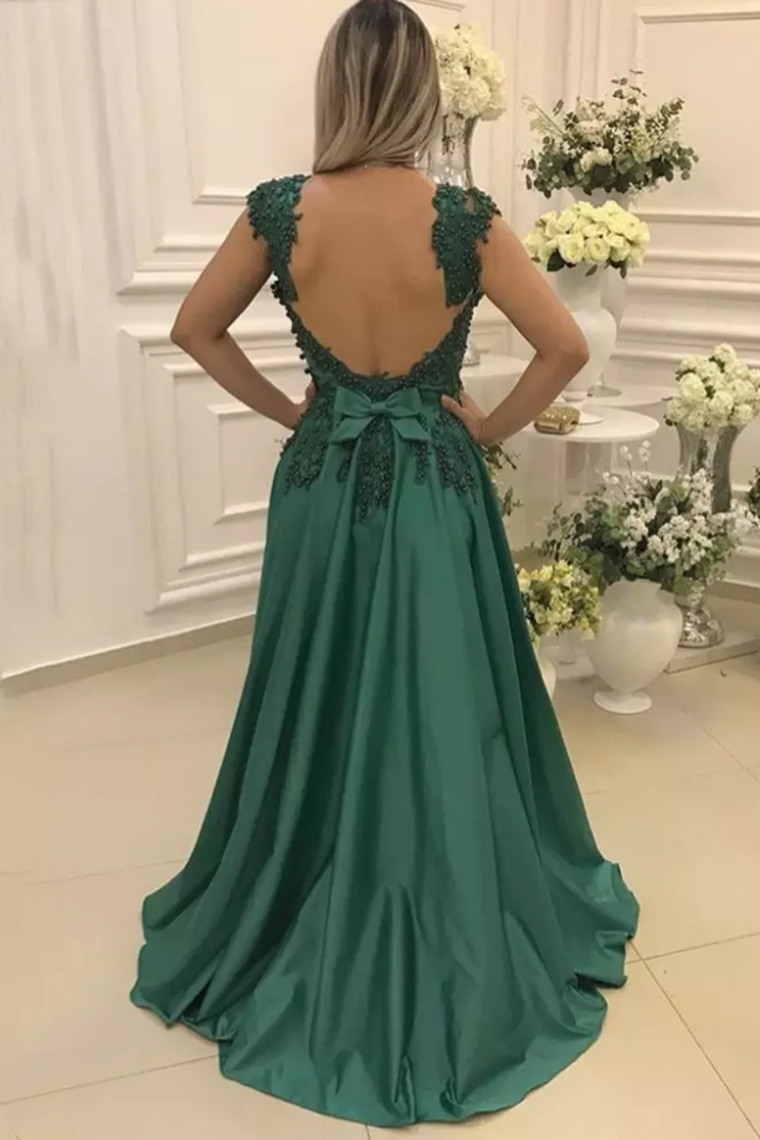 2024 A Line Straps Prom Dresses Open Back Satin With Applique And Beads