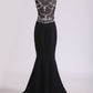 Black Prom Dresses Scoop Neckline Mermaid Chiffon With Beads And Slit