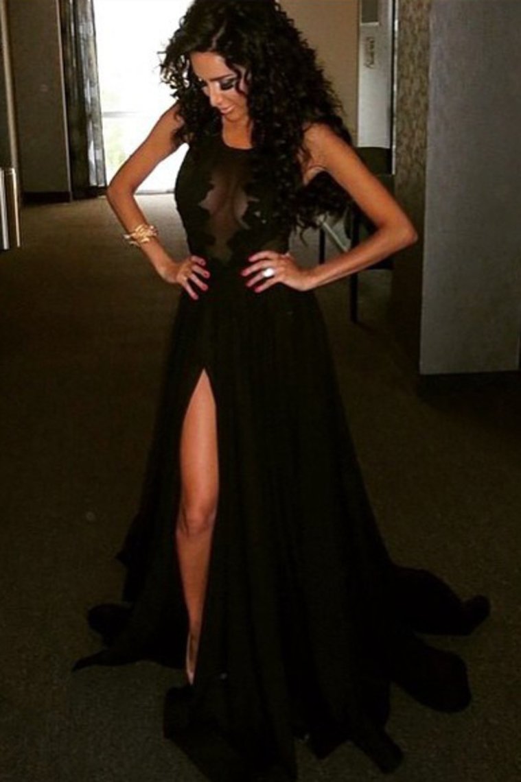 Sexy Black Prom Dresses With Applique And Slit Sweep Train