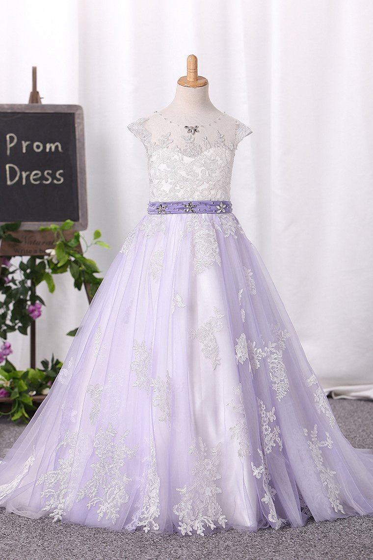 Ball Gown Scoop Tulle Flower Girl Dresses With Sash/Belt Appliques
