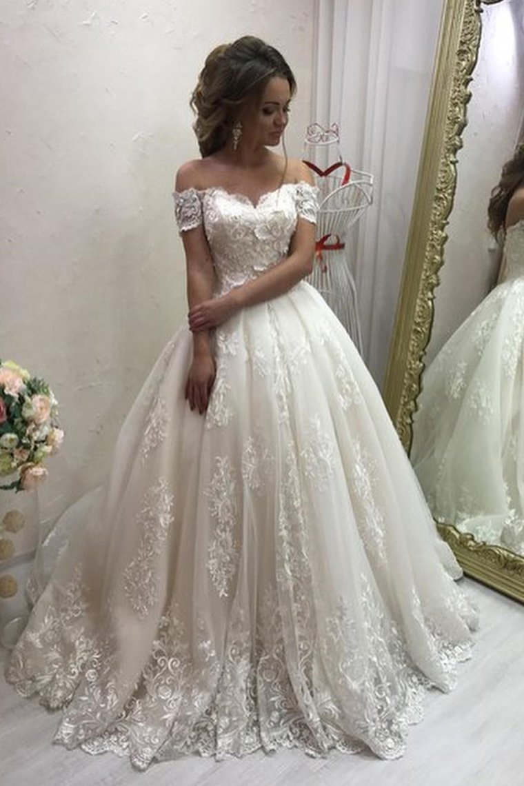 Off The Shoulder A Line Wedding Dresses Tulle With Applique Court Train