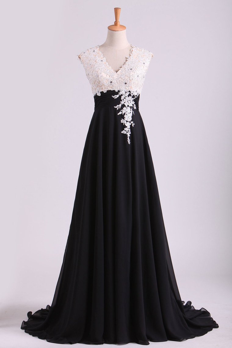 Exceptional Two-Tone V-Neck Prom Dresses A-Line With Ruffles & Applique