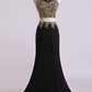 Hot Mermaid Two-Piece Prom Dresses Scoop Sweep/Brush Spandex With Gold Applique