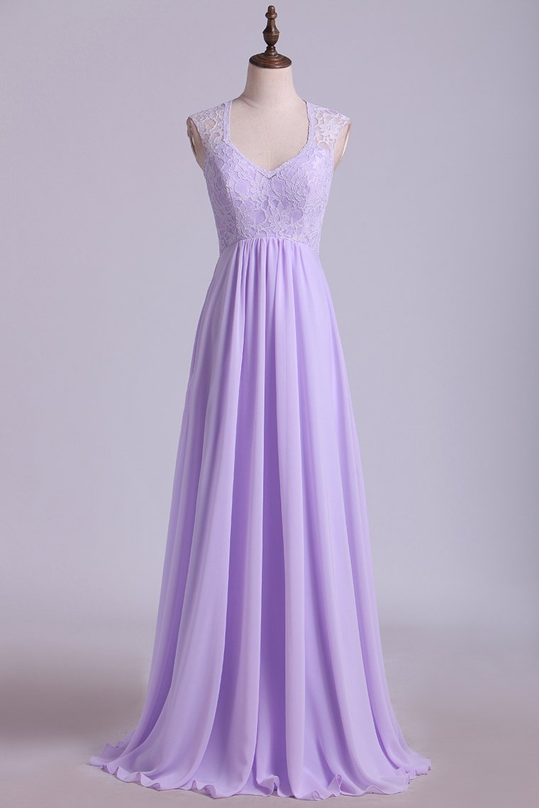 Bridesmaid Dresses V-Neck A Line Floor Length Lace & Chiffon