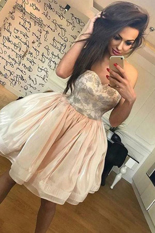 A-Line Sweetheart Cute Short Prom Dress Organza Above Knee Homecoming Dress with Lace JS708