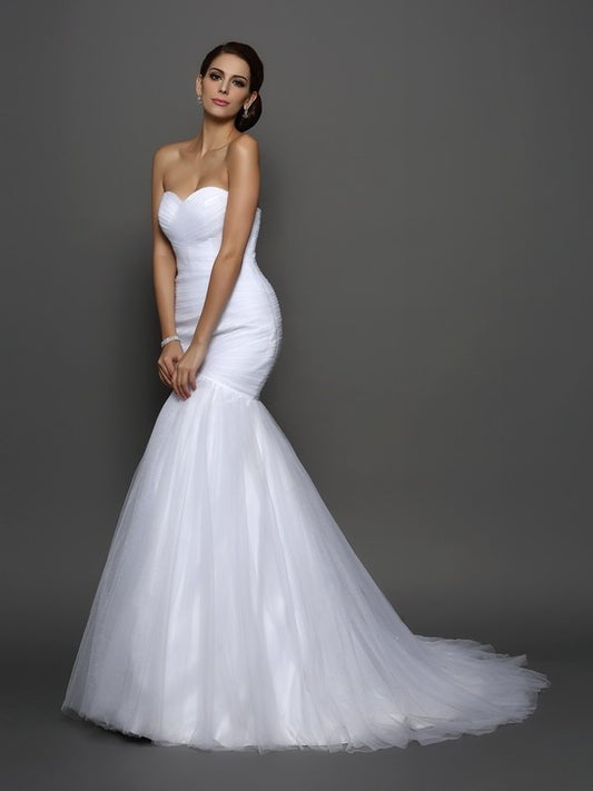 Trumpet/Mermaid Sweetheart Pleats Sleeveless Long Net Wedding Dresses DEP0006341