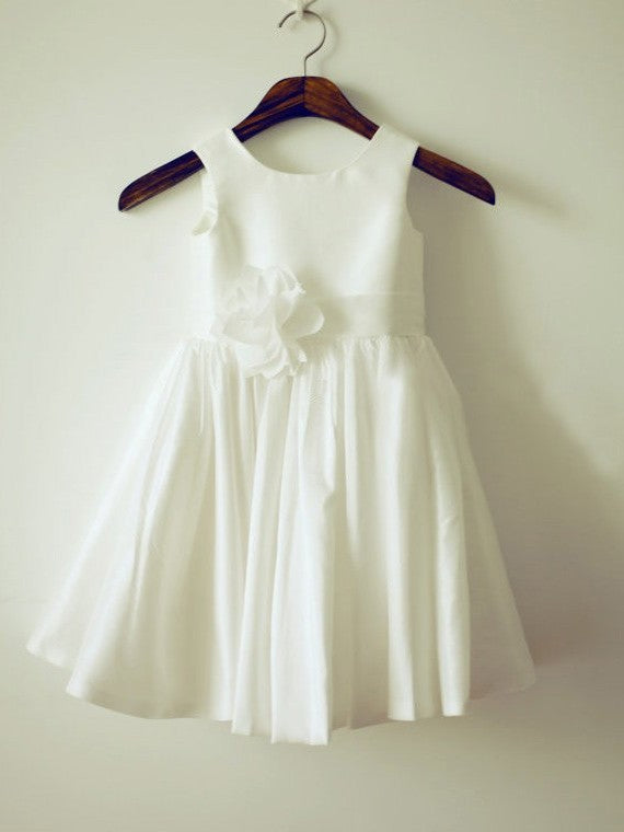 A-line/Princess Jewel Sleeveless Hand-Made Flower Long Taffeta Dresses DEP0007708