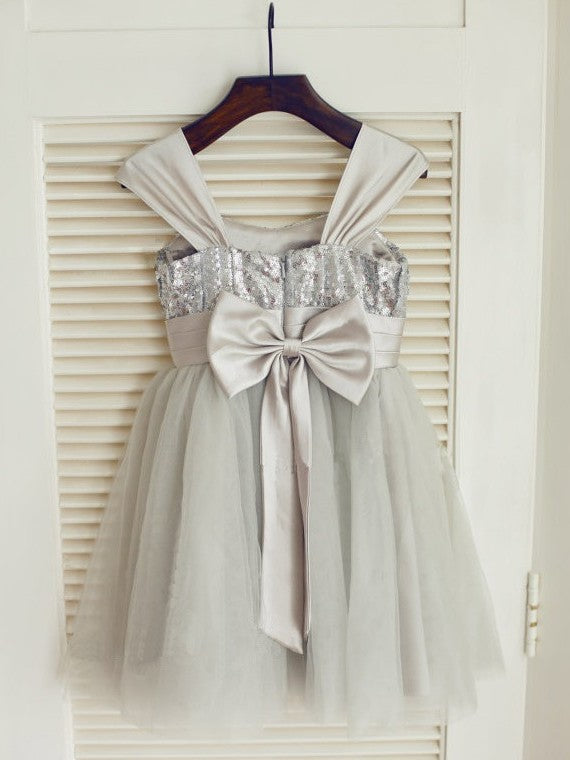 A-line/Princess Straps Sleeveless Bowknot Long Tulle Dresses DEP0007741