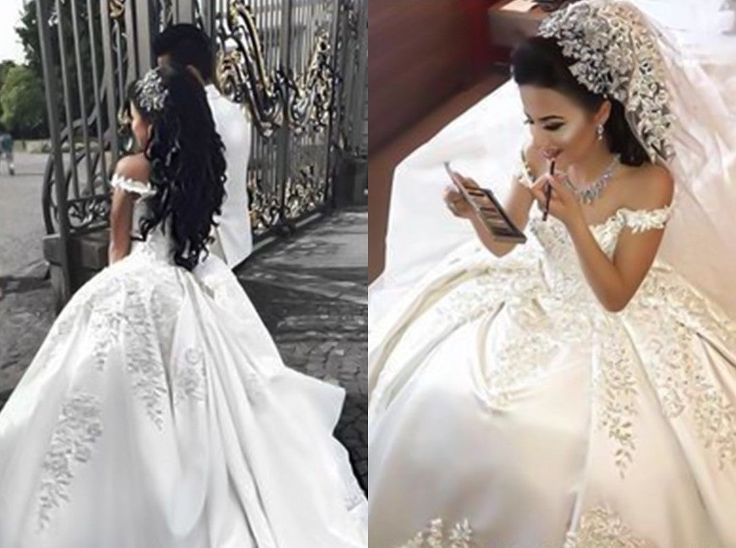Ball Gown Off-the-Shoulder Sleeveless Sweep/Brush Train Applique Satin Wedding Dresses DEP0006460