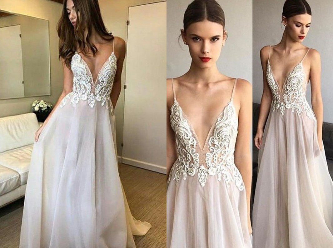 A-Line/Princess Sleeveless V-neck Sweep/Brush Train Spaghetti Straps Lace Organza Wedding Dresses DEP0006522
