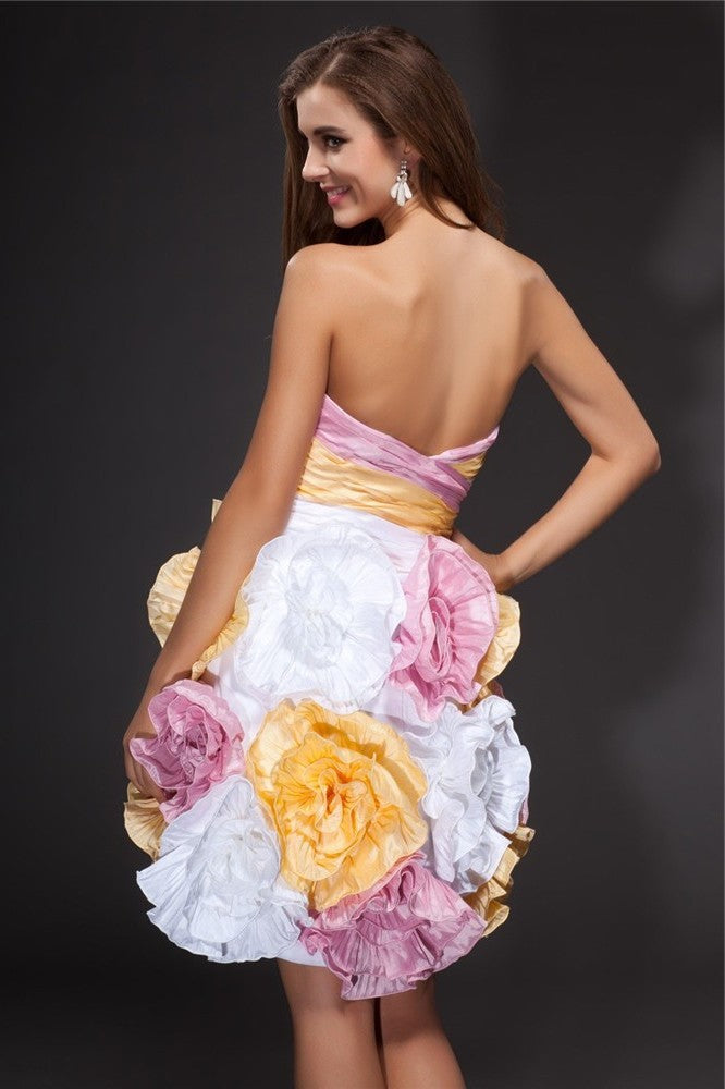 A-Line/Princess Sweetheart Ruffles Sleeveless Hand-Made Flower Short Taffeta Cocktail Dresses DEP0008962