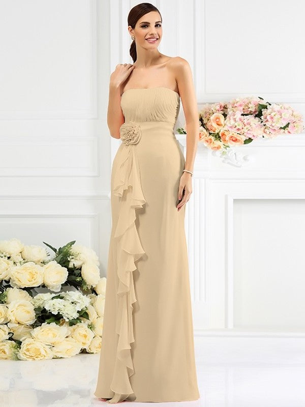 Sheath/Column Strapless Hand-Made Flower Sleeveless Long Chiffon Bridesmaid Dresses DEP0005538